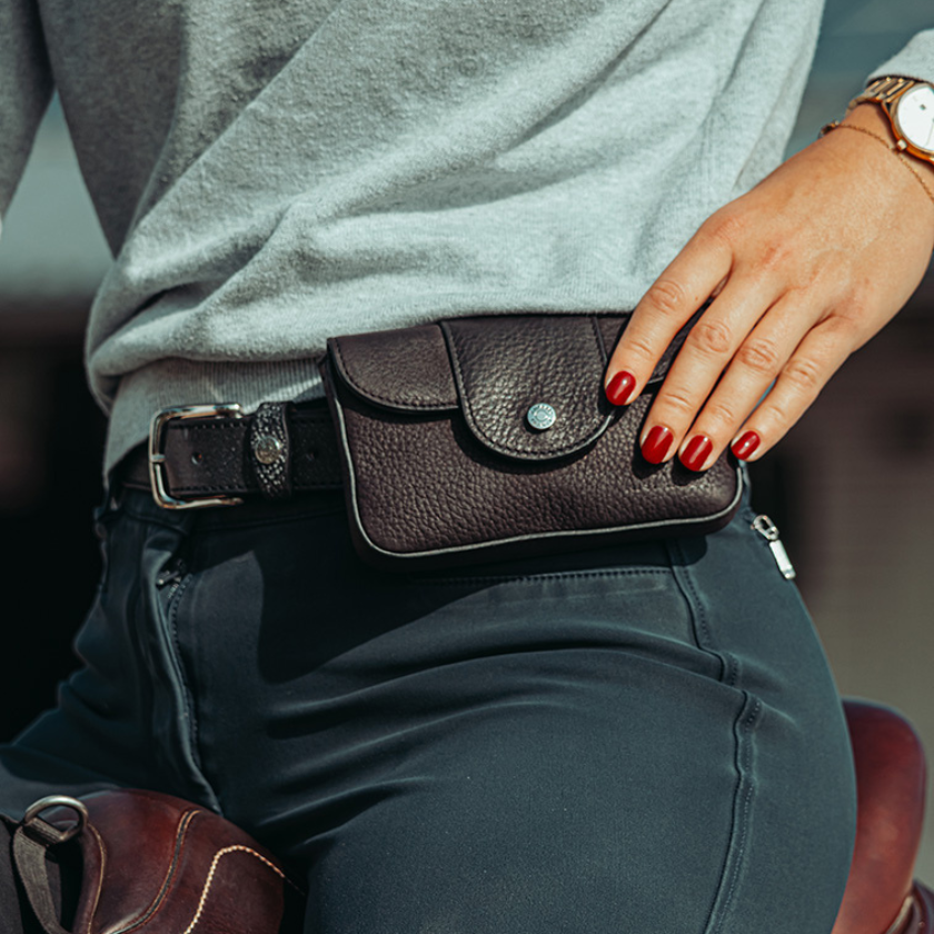 Melrose telephone holster