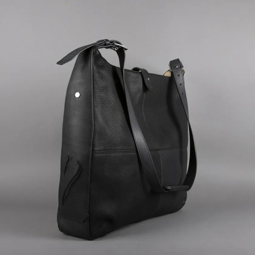 Bag-paris-Recycling-leather-bespoke-saddles
